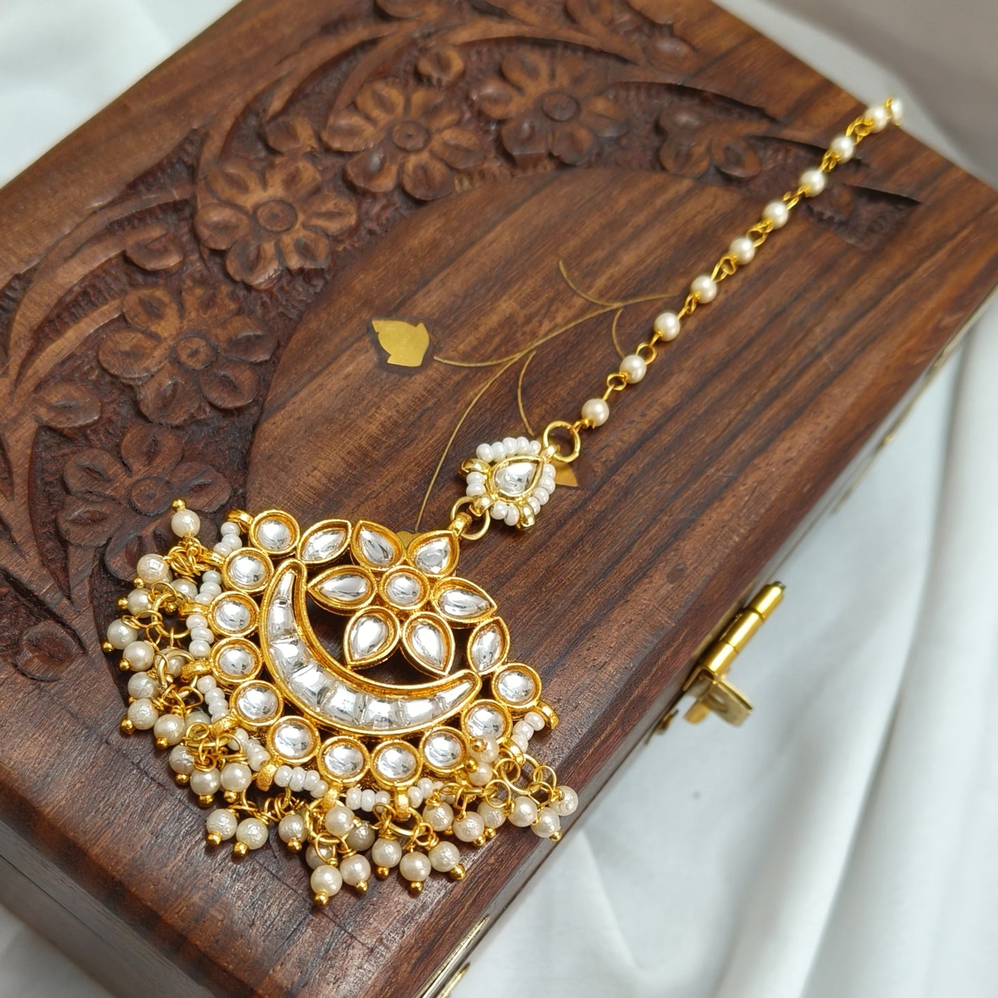 "ANISHA" Gold Plated Kundan Chandbali Mangtikka With Pearls
